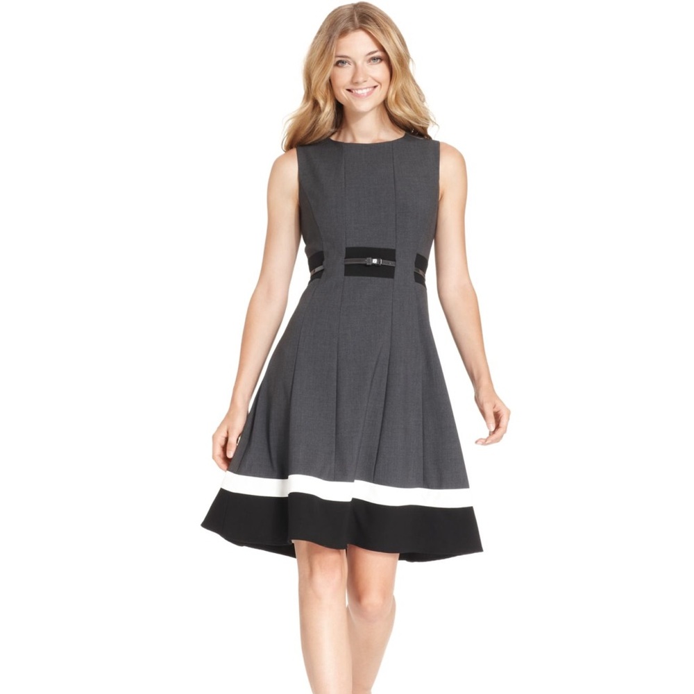 Sleeveless Color block Dress